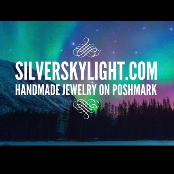 Handmade maille steel choker necklace with iridescent opalite pendulum charm . - Picture 12 of 12